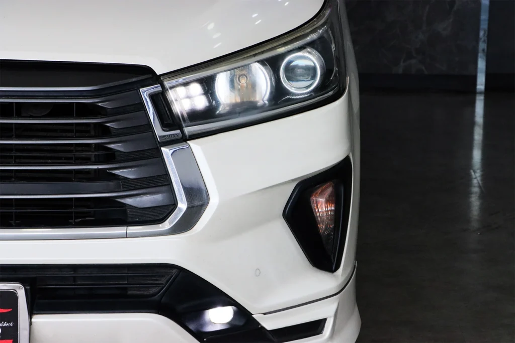 Toyota Innova 2.8 Crysta MNC 2021 [DAHC]