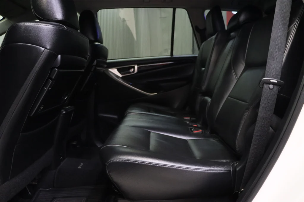 Toyota Innova 2.8 Crysta MNC 2021 [DAHC]