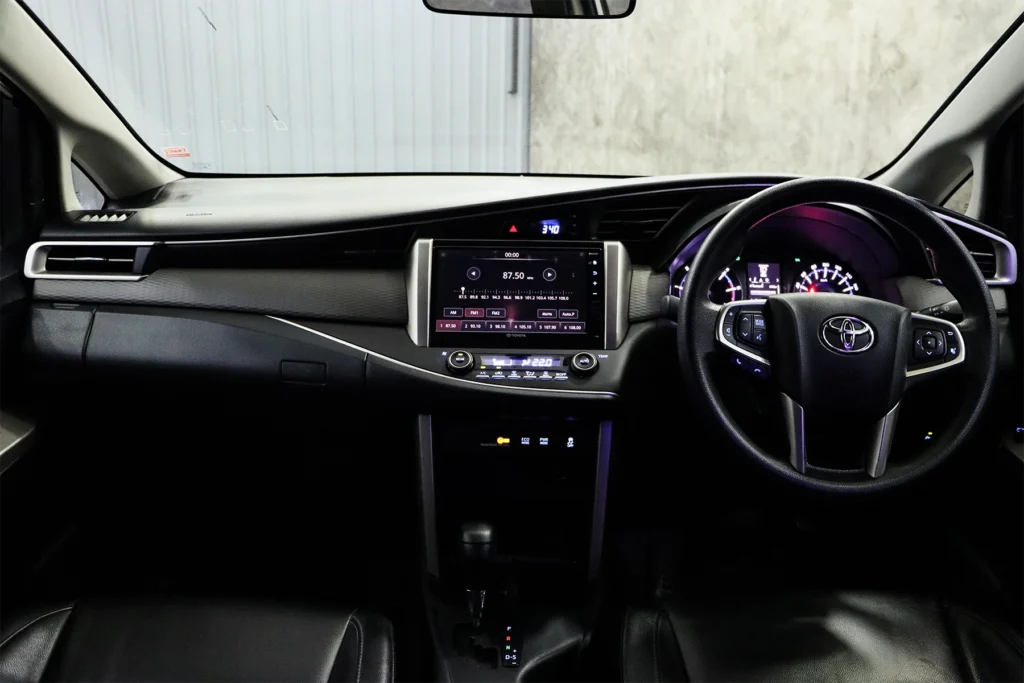 Toyota Innova 2.8 Crysta MNC 2021 [DAHC]