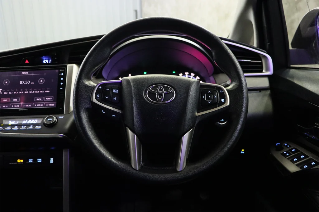 Toyota Innova 2.8 Crysta MNC 2021 [DAHC]