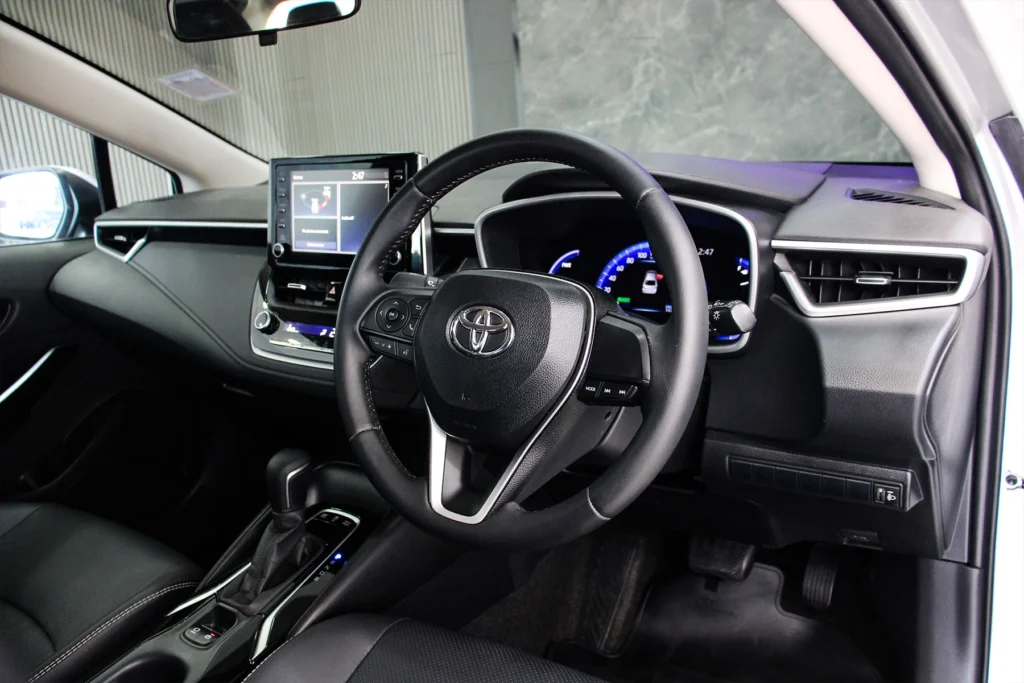 Toyota Altis 1.8 Hybrid MID 2020 [GHFA]