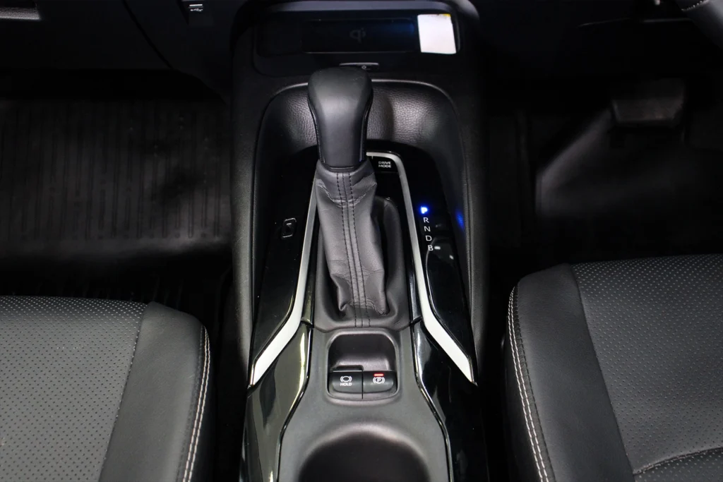 Toyota Altis 1.8 Hybrid MID 2020 [GHFA]