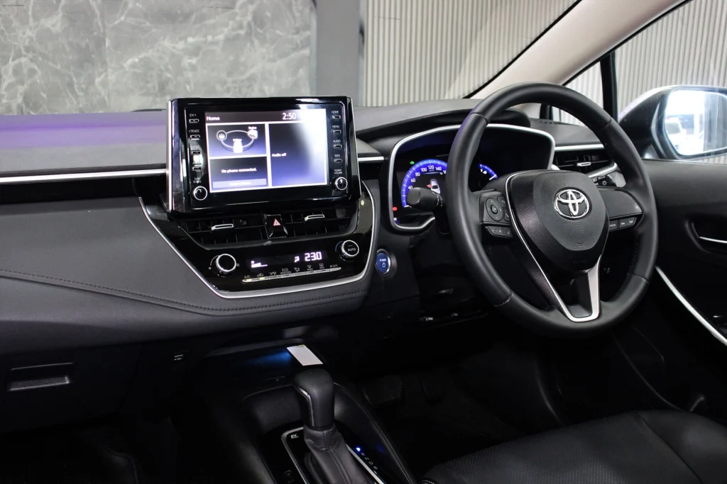 Toyota Altis 1.8 Hybrid MID 2020 [GHFA]