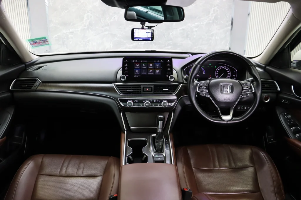 Honda Accord 2.0 E:HEV TECH MNC 2021 [HBC]