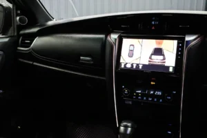 Toyota Fortuner 2.8 Legender 2WD 2022 [DBCF]