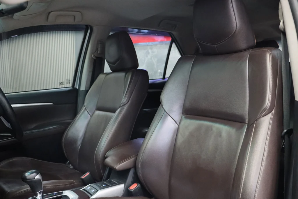Toyota Fortuner 2.4 V 2WD MNC 2019 [CEJC]