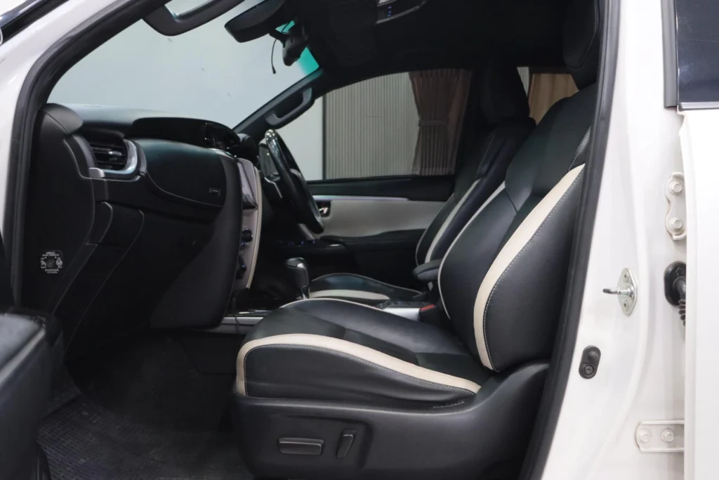 Toyota Fortuner 2.8 Legender 4WD 2020 [IAIG]