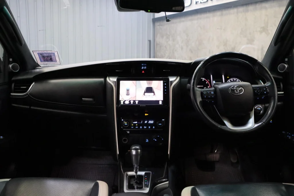 Toyota Fortuner 2.8 Legender 4WD 2020 [IAIG]