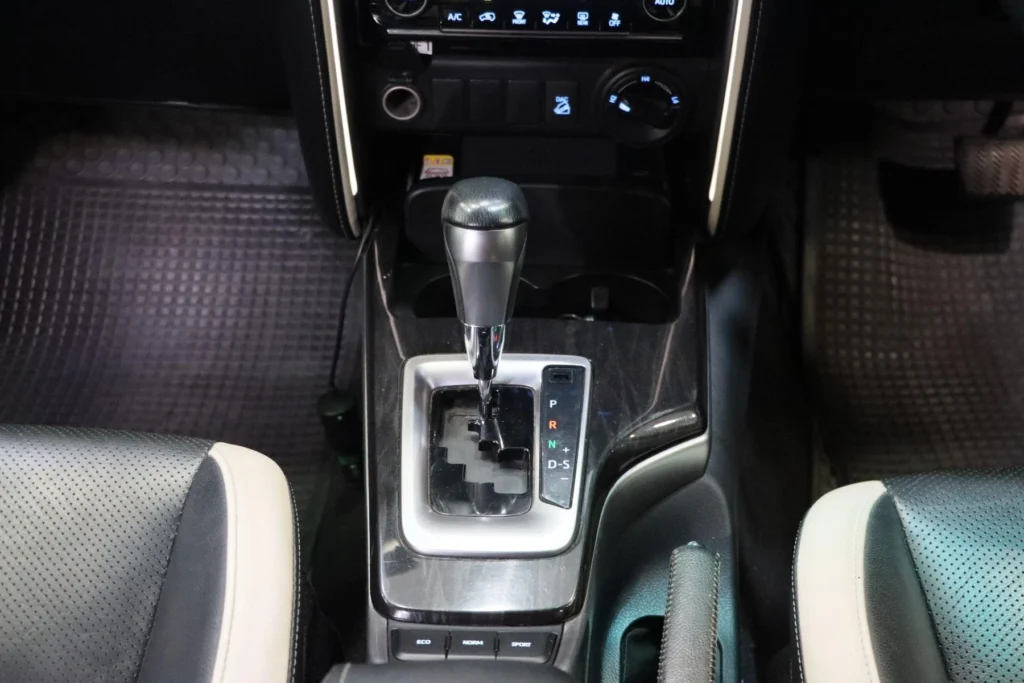 Toyota Fortuner 2.8 Legender 4WD 2020 [IAIG]