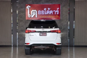 Toyota Fortuner 2.8 Legender 2WD 2021 [FHBA]