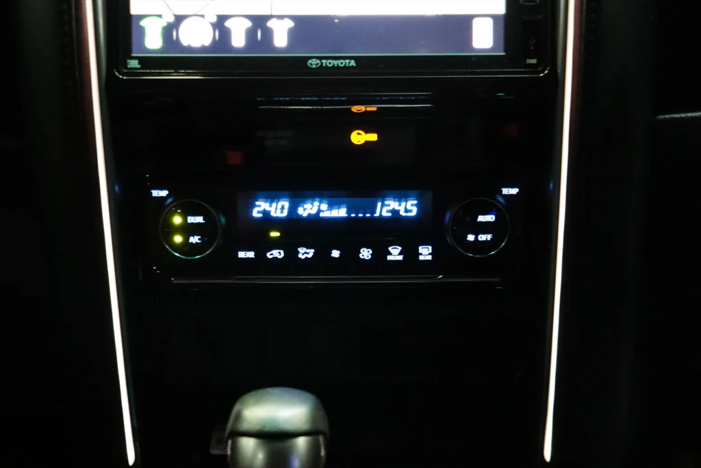 Toyota Fortuner 2.8 Legender 2WD 2021 [FHBA]