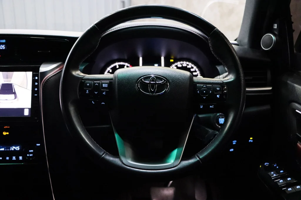 Toyota Fortuner 2.8 Legender 2WD 2021 [CGGF]