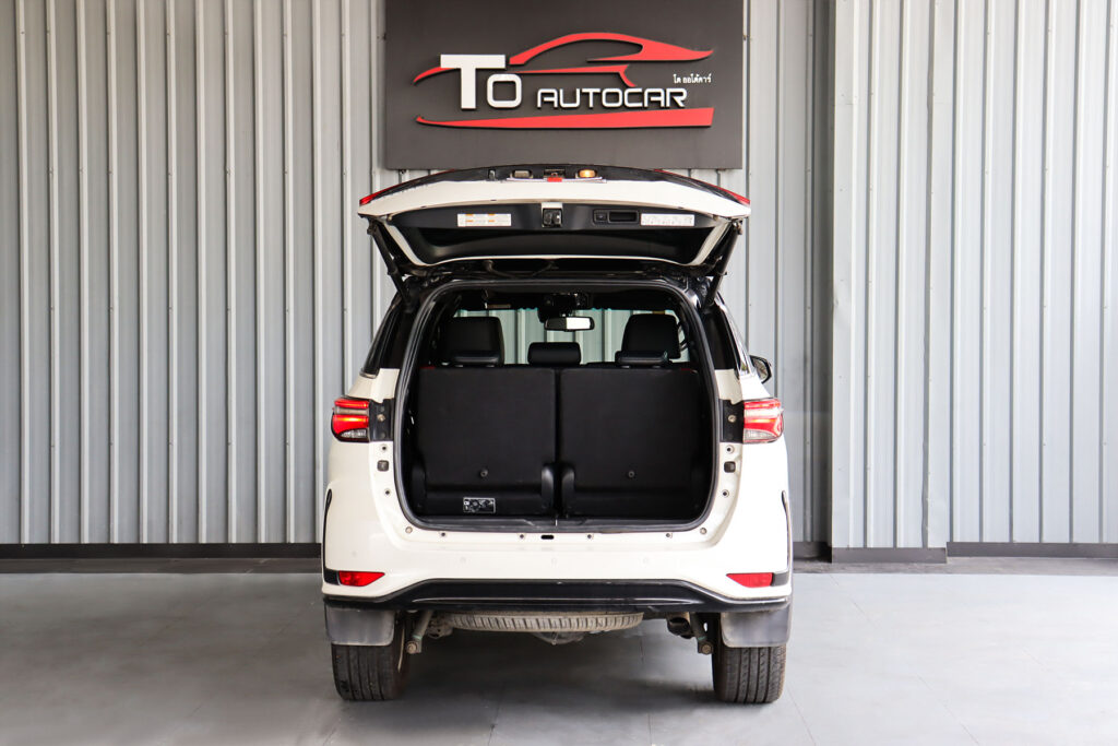 Toyota Fortuner 2.8 Legender 2WD 2021 [CADC]