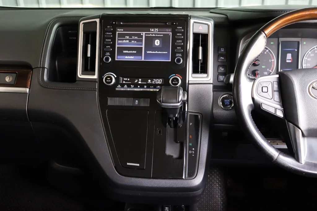 Toyota Majesty 2.8 Premium 2020 [GJGD]
