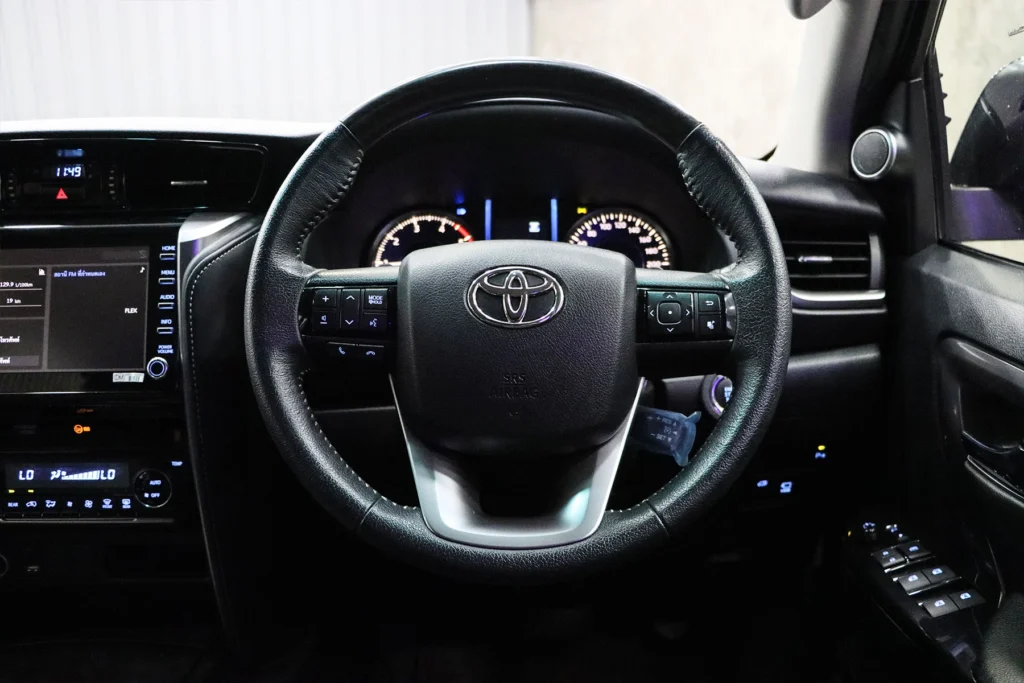 Toyota Fortuner 2.4 V 2WD 2021 [GCGD]