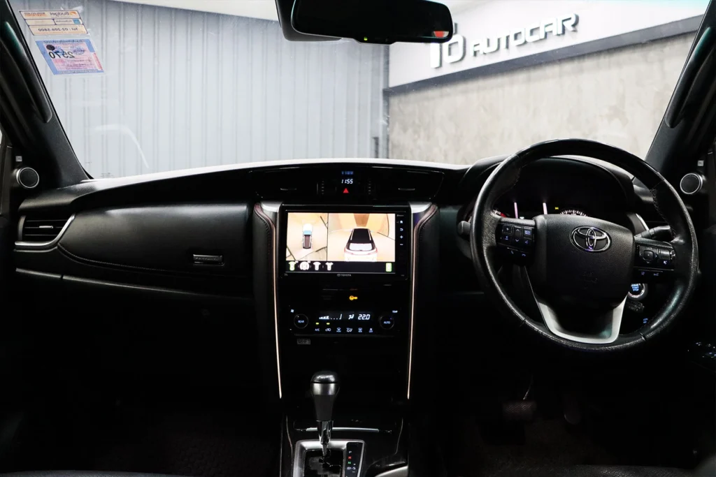 Toyota Fortuner 2.8 Legender 2WD 2021 [BFFJ]