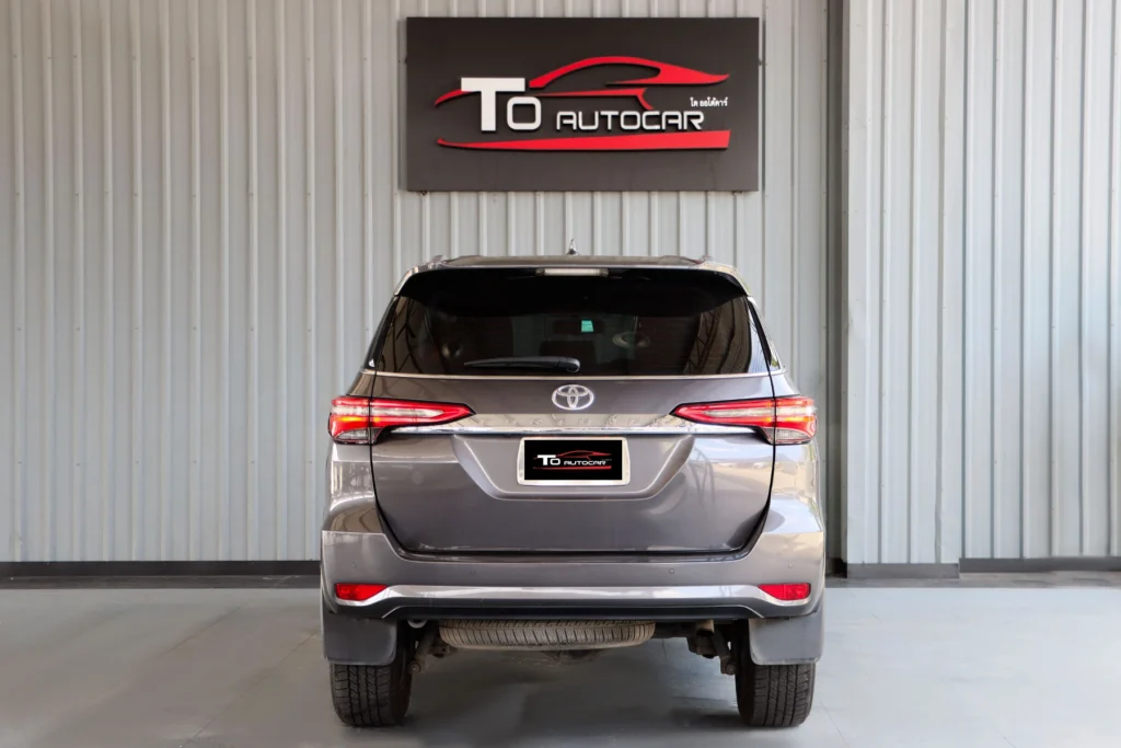 Toyota Fortuner 2.4 V 2WD 2021 [GCGD]