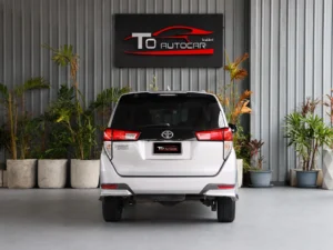 Toyota Innova 2.8 Crysta Premium MNC 2023 [GFJ]