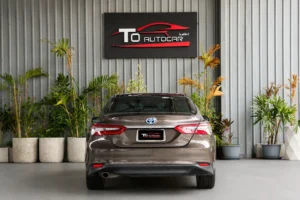Toyota Camry 2.5 HEV Premium Luxury MNC 2022 [IGDB]