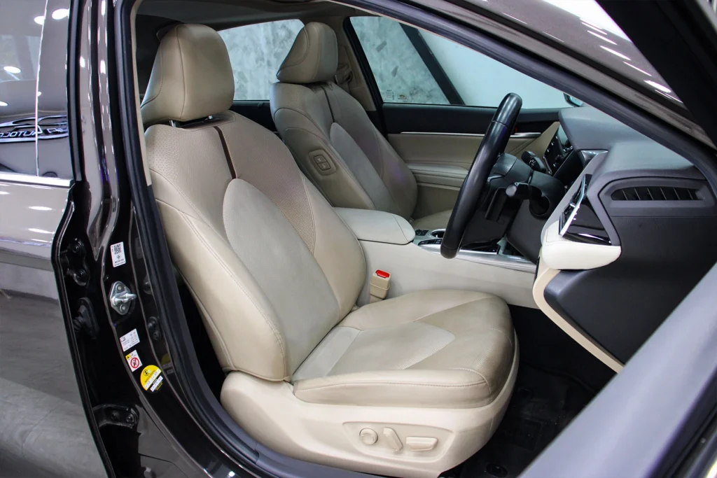 Toyota Camry 2.5 Hybrid Premium 2021 [AAJF]