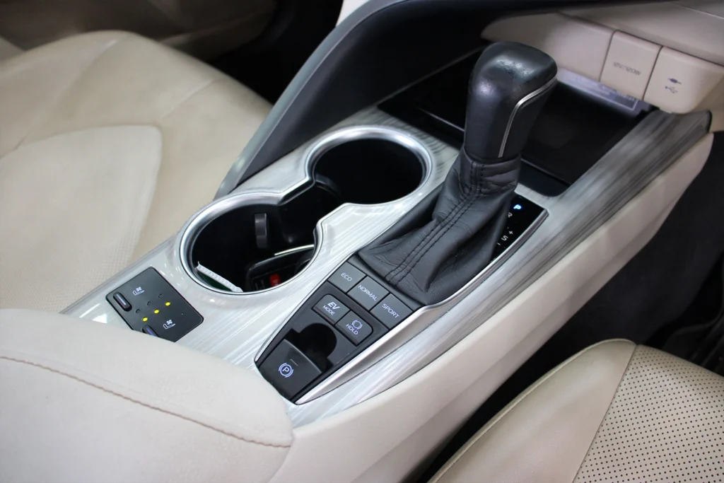 Toyota Camry 2.5 Hybrid Premium 2021 [AAJF]