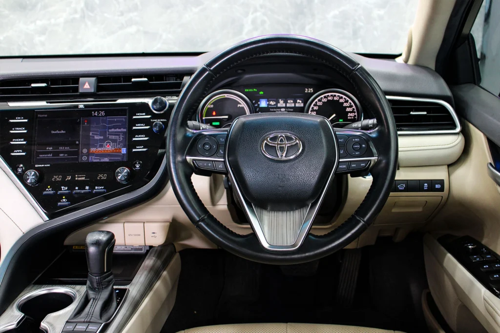 Toyota Camry 2.5 Hybrid Premium 2021 [AAJF]