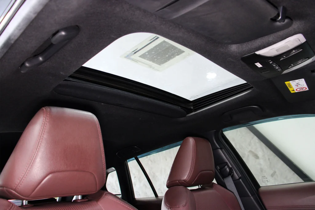Toyota Corolla Cross 1.8 Hybrid Premium Safety 2023 [CEDG]