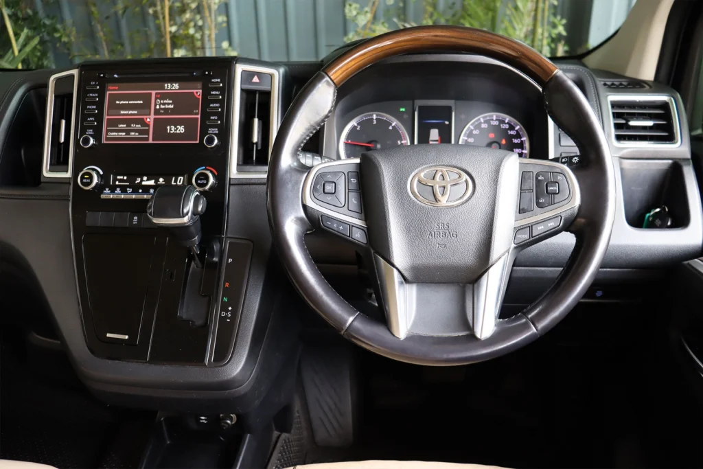 Toyota Majesty 2.8 Premium 2020 [CDAI]