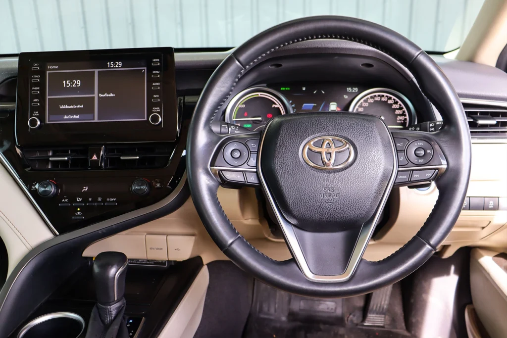 Toyota Camry 2.5 HEV Premium MNC 2022 [EBGF]