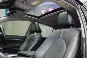 Toyota Camry 2.5 HEV Premium MNC 2023 [EAFD]