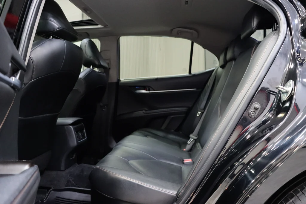 Toyota Camry 2.5 HEV Premium MNC 2023 [EAFD]