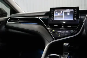 Toyota Camry 2.5 HEV Premium MNC 2023 [EAFD]