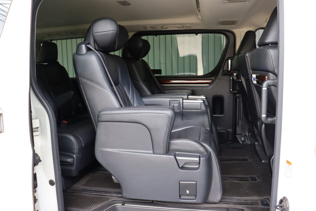 Toyota Majesty 2.8 Premium 2021 [IJIC]