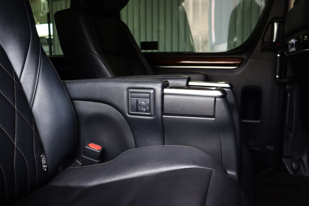 Toyota Majesty 2.8 Premium 2021 [IJIC]