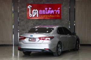 Toyota Camry 2.5 HEV Premium MNC 2023 [EGH]