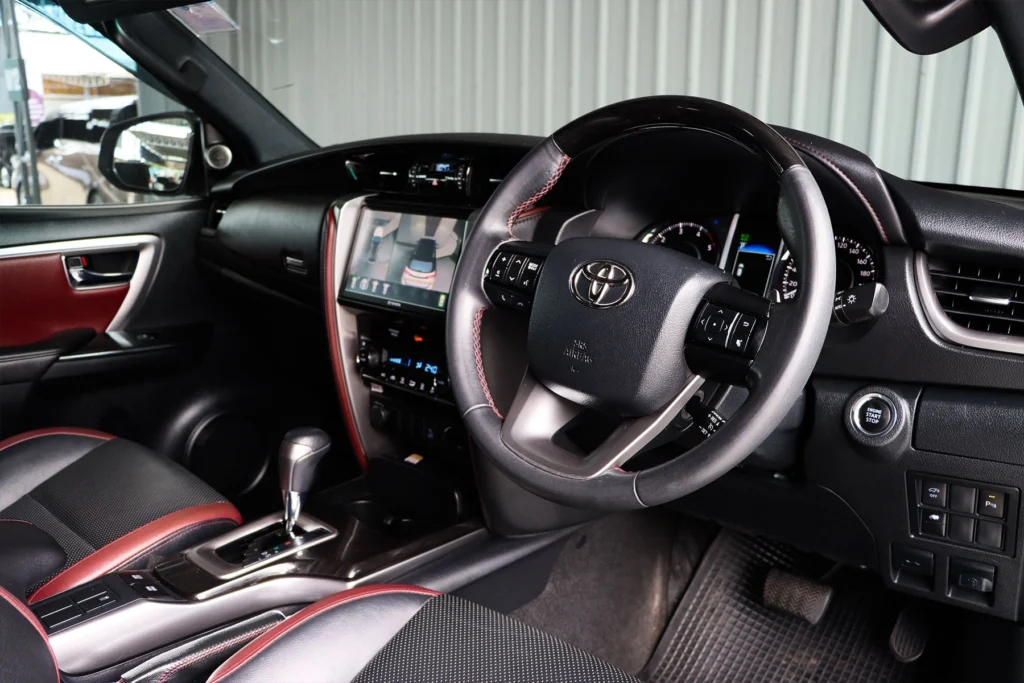 Toyota Fortuner 2.4 Legender 4WD 2022 [CAED]