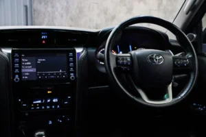 Toyota Fortuner 2.4 V 4WD 2020 [ACFJ]