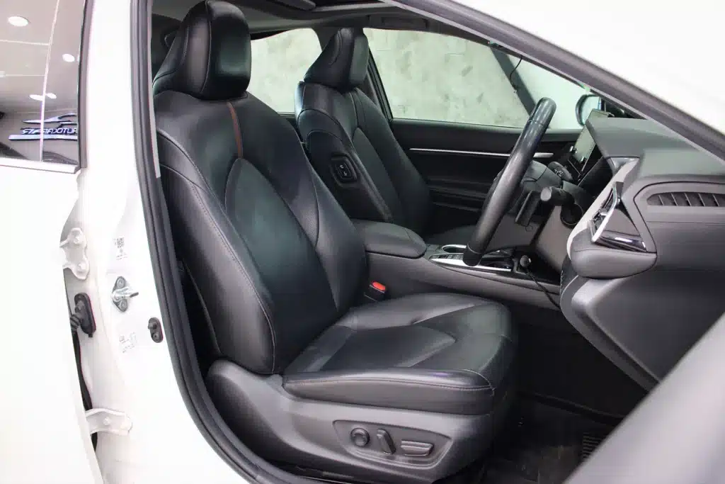 TOYOTA CAMRY 2.5 HEV PREMIUM LUXURY MNC 2021 [BFCD]