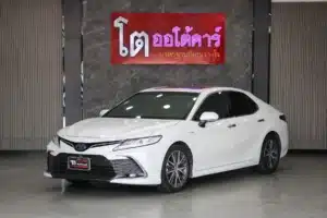 TOYOTA CAMRY 2.5 HEV PREMIUM LUXURY MNC 2021 [BFCD]