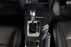 Toyota Fortuner 2.4 Leader V 2WD 2022 [GIEC]