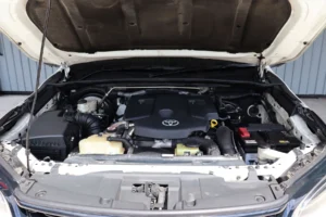 Toyota Fortuner 2.4 Leader V 2WD 2022 [GIEC]