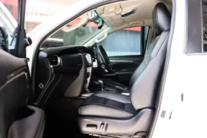 Toyota Fortuner 2.4 Leader V 2WD 2022 [GIEC]