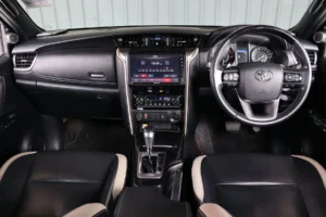 Toyota Fortuner 2.8 Legender 4WD 2021 [EJGA]