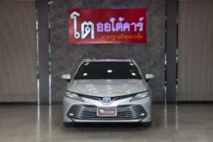 Toyota Camry 2.5 Hybrid 2021 [FGAA]