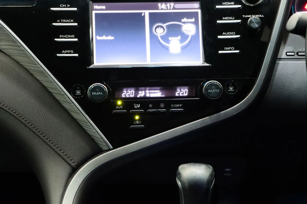 Toyota Camry 2.5 Hybrid 2021 [FGAA]