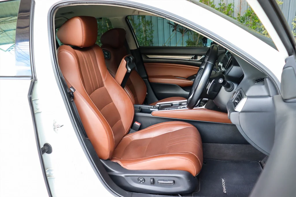 Honda Accord 2.0 e:HEV EL Plus MNC 2022 [AAEG]