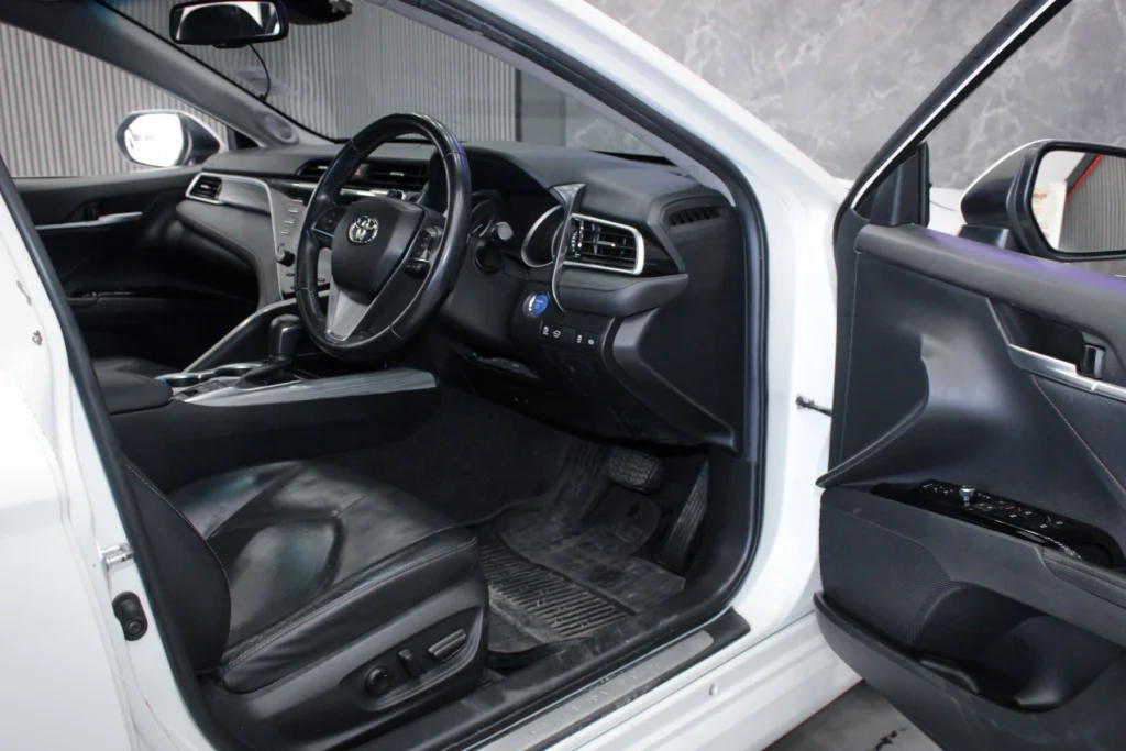 Toyota Camry 2.5 Hybrid Premium 2021 [DJAE]