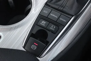 Toyota Camry 2.5 Hybrid Premium 2021 [DJAE]