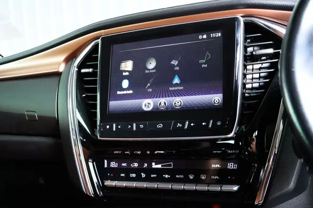 ISUZU MU-X 3.0 ULTMATE 2WD 2021 [CLEB]