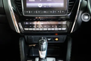 Isuzu MU-X 3.0 Ultimate 2WD 2021 [CIIA]